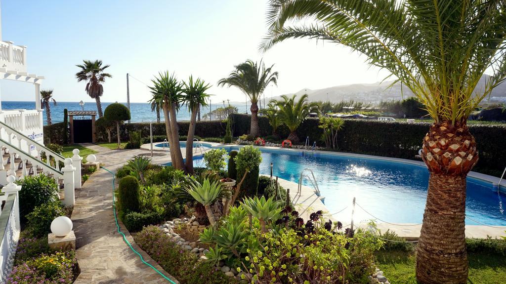 Apartamentos Starnerja En Stella Maris الغرفة الصورة