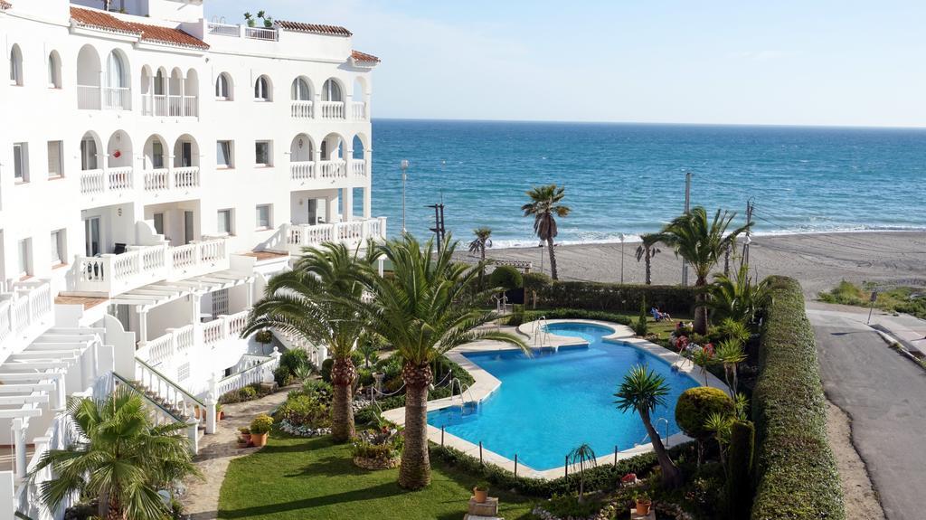Apartamentos Starnerja En Stella Maris الغرفة الصورة