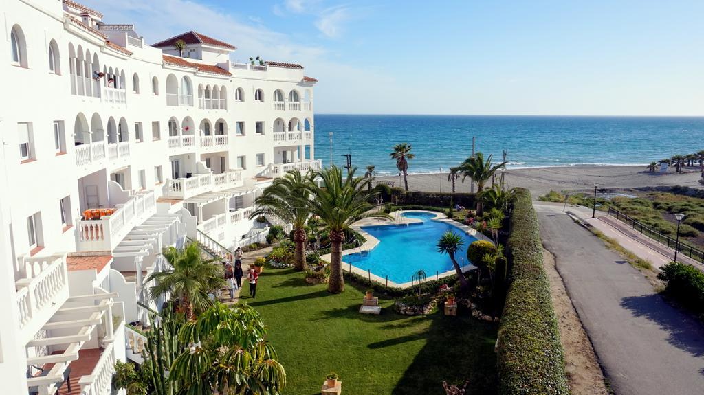 Apartamentos Starnerja En Stella Maris الغرفة الصورة
